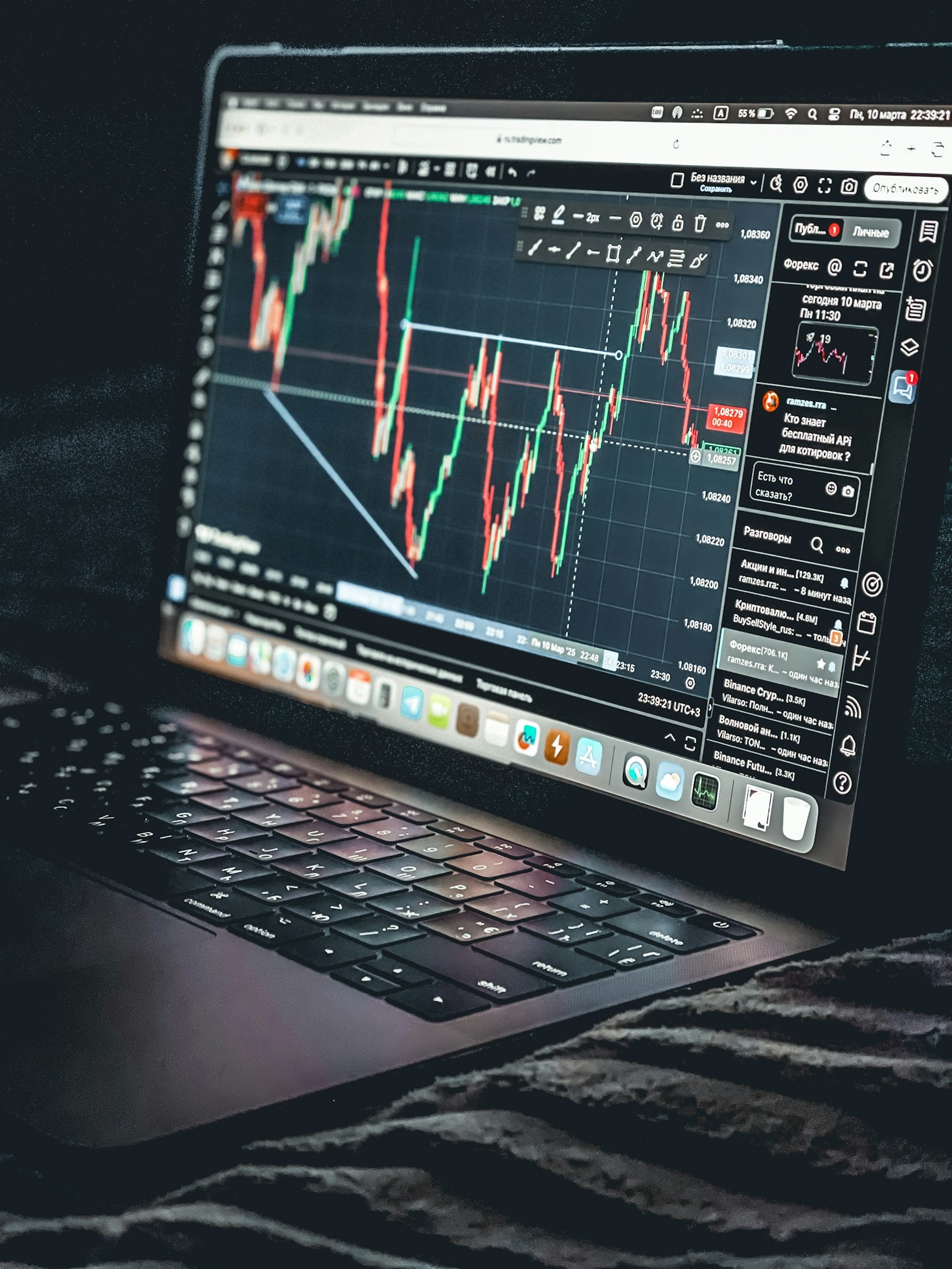 Key Differences Between Stocks and Cryptos